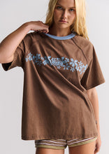 Load image into Gallery viewer, Sideline Tee
