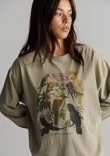 Load image into Gallery viewer, Thrift Long Sleeve
