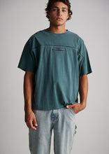 Load image into Gallery viewer, Chopped Maui Split Tee
