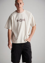 Load image into Gallery viewer, Chopped Maui Tee
