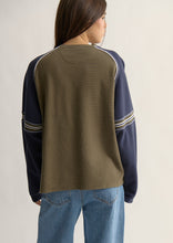 Load image into Gallery viewer, womens
