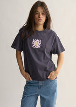 Load image into Gallery viewer, Boyfriend Tee

