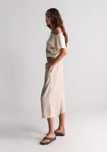 Load image into Gallery viewer, Cropped Noosa Pants
