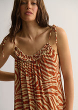 Load image into Gallery viewer, Breeze Maxi Dress
