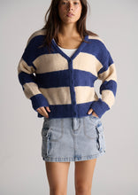 Load image into Gallery viewer, Autumn Cardigan
