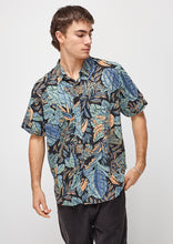 Load image into Gallery viewer, Shapers Shirt
