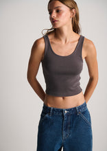 Load image into Gallery viewer, Basic Crush Singlet
