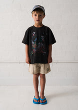 Load image into Gallery viewer, Fala Shorts
