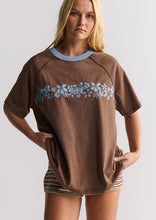 Load image into Gallery viewer, Sideline Tee
