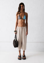 Load image into Gallery viewer, Cropped Noosa Pants
