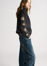 Load image into Gallery viewer, Holly Quarter Zip
