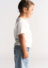 Load image into Gallery viewer, Quinn Tee
