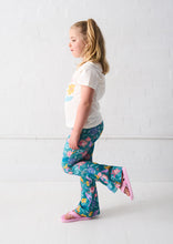 Load image into Gallery viewer, Ringer Tee
