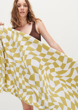 Load image into Gallery viewer, Tassel Towel
