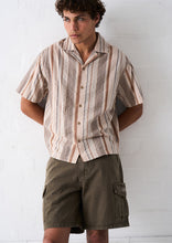 Load image into Gallery viewer, Ray Short Sleeve Shirt
