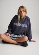Load image into Gallery viewer, East Quarter Zip
