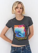 Load image into Gallery viewer, Quinn Tee
