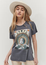Load image into Gallery viewer, Ocean Sun Indi Tee
