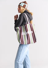 Load image into Gallery viewer, Ocean Club Bag
