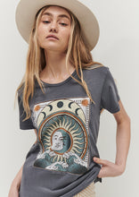 Load image into Gallery viewer, Ocean Sun Indi Tee

