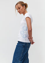 Load image into Gallery viewer, Amber Tee
