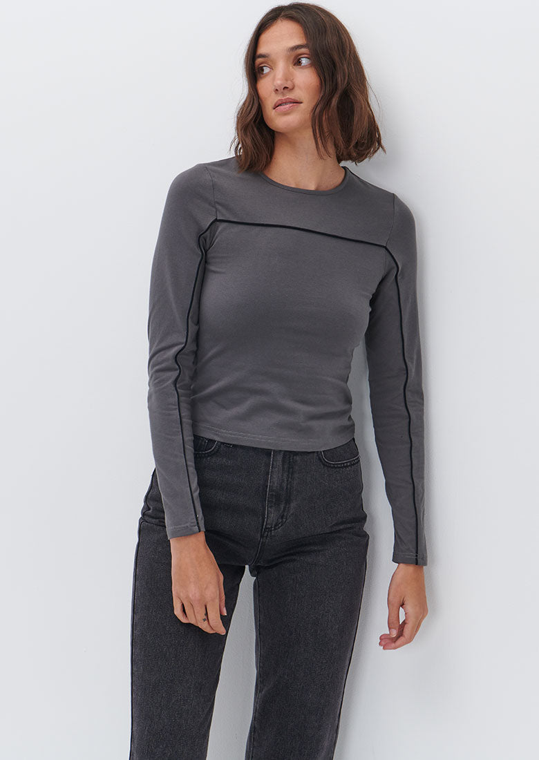 Carter Long Sleeve