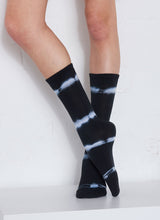 Load image into Gallery viewer, Unisex Tie Dye Socks
