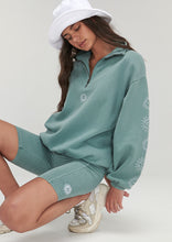 Load image into Gallery viewer, Thrift Quarter Zip
