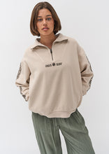 Load image into Gallery viewer, Holly Quarter Zip
