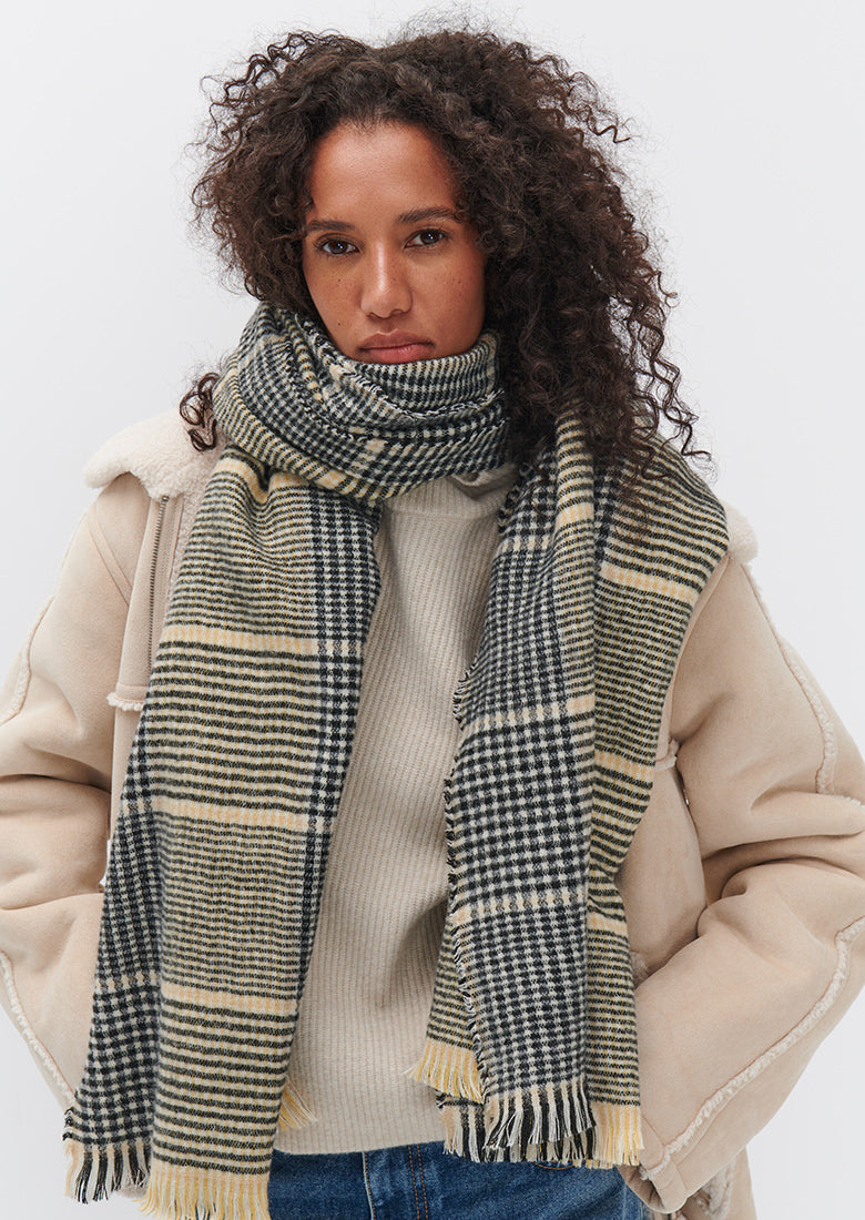 Tilda Scarf