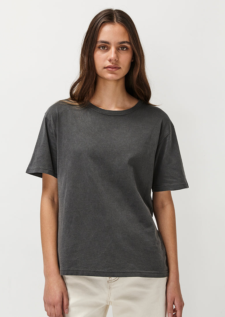 Basic Billie Tee