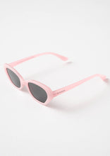 Load image into Gallery viewer, Macy Sunglasses

