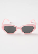 Load image into Gallery viewer, Macy Sunglasses
