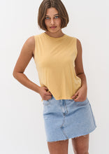 Load image into Gallery viewer, Basic Woodstock Cropped Singlet
