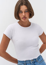 Load image into Gallery viewer, Basic Cali Frill Tee
