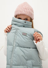 Load image into Gallery viewer, Skate Puffer Vest
