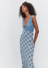 Load image into Gallery viewer, Mirage Maxi Dress
