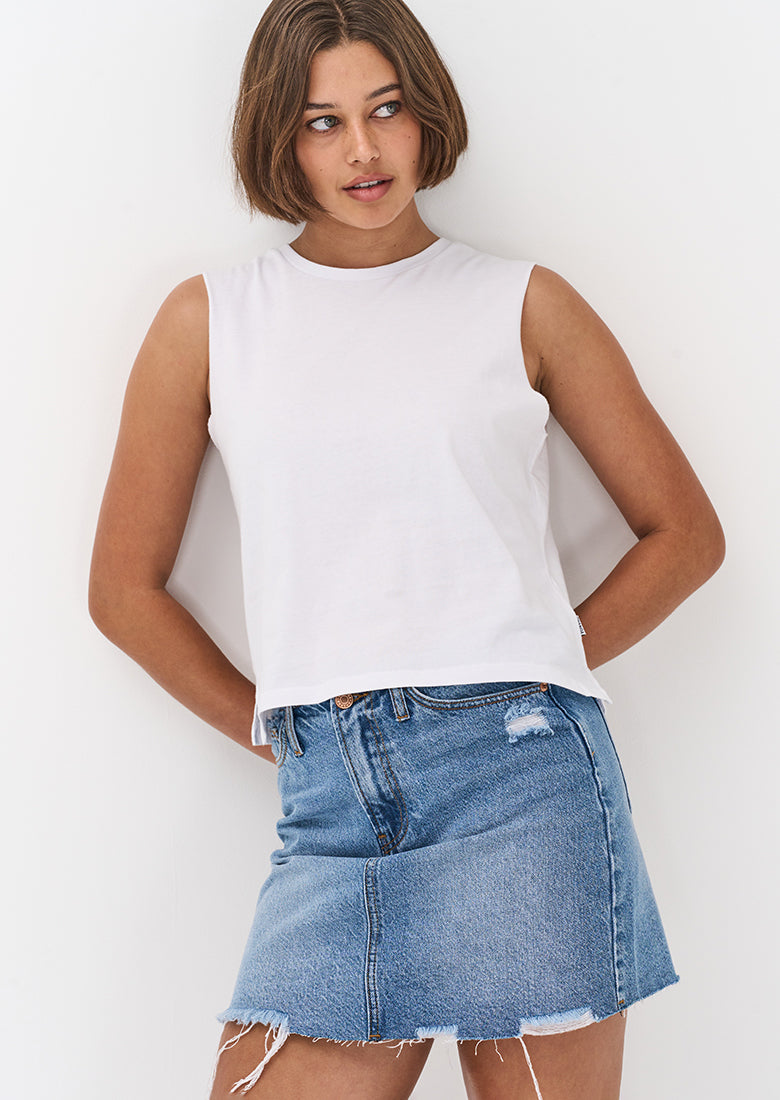 Basic Woodstock Cropped Singlet