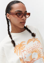 Load image into Gallery viewer, Kylie Sunglasses
